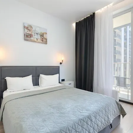 Petrovdom 05-104a In Rc Yaroslaviv Grad, Bulvarno-kudriavska 17b شقة كييف
